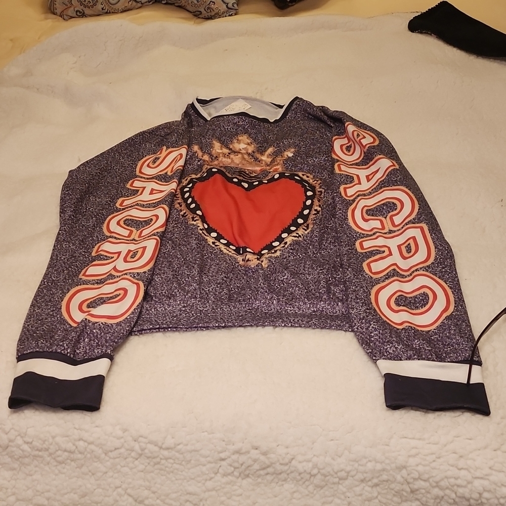 Top - Picture 3 of 5